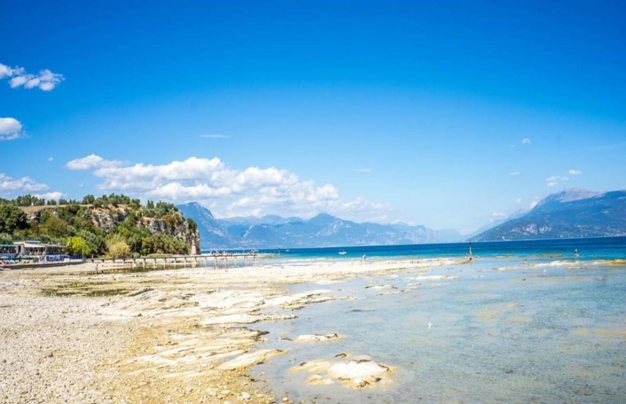 Perseo Apartment - 200M Dal Lago Di Garda Sirmione Zewnętrze zdjęcie