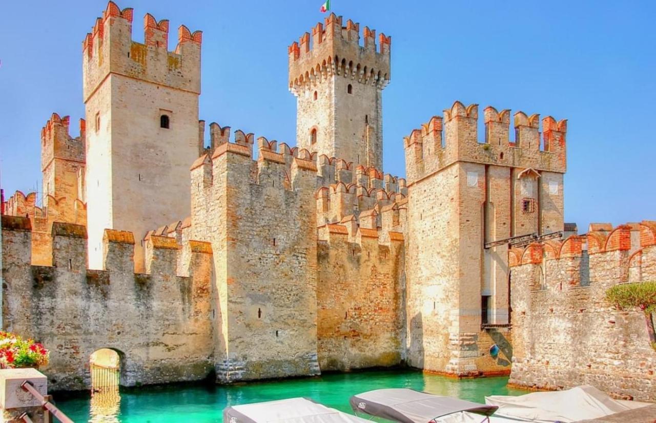 Perseo Apartment - 200M Dal Lago Di Garda Sirmione Zewnętrze zdjęcie