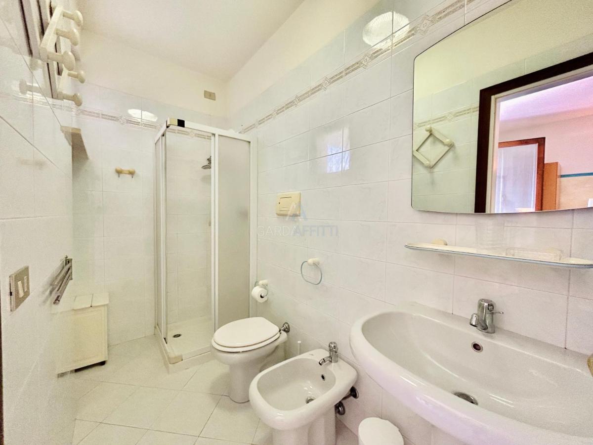 Perseo Apartment - 200M Dal Lago Di Garda Sirmione Zewnętrze zdjęcie