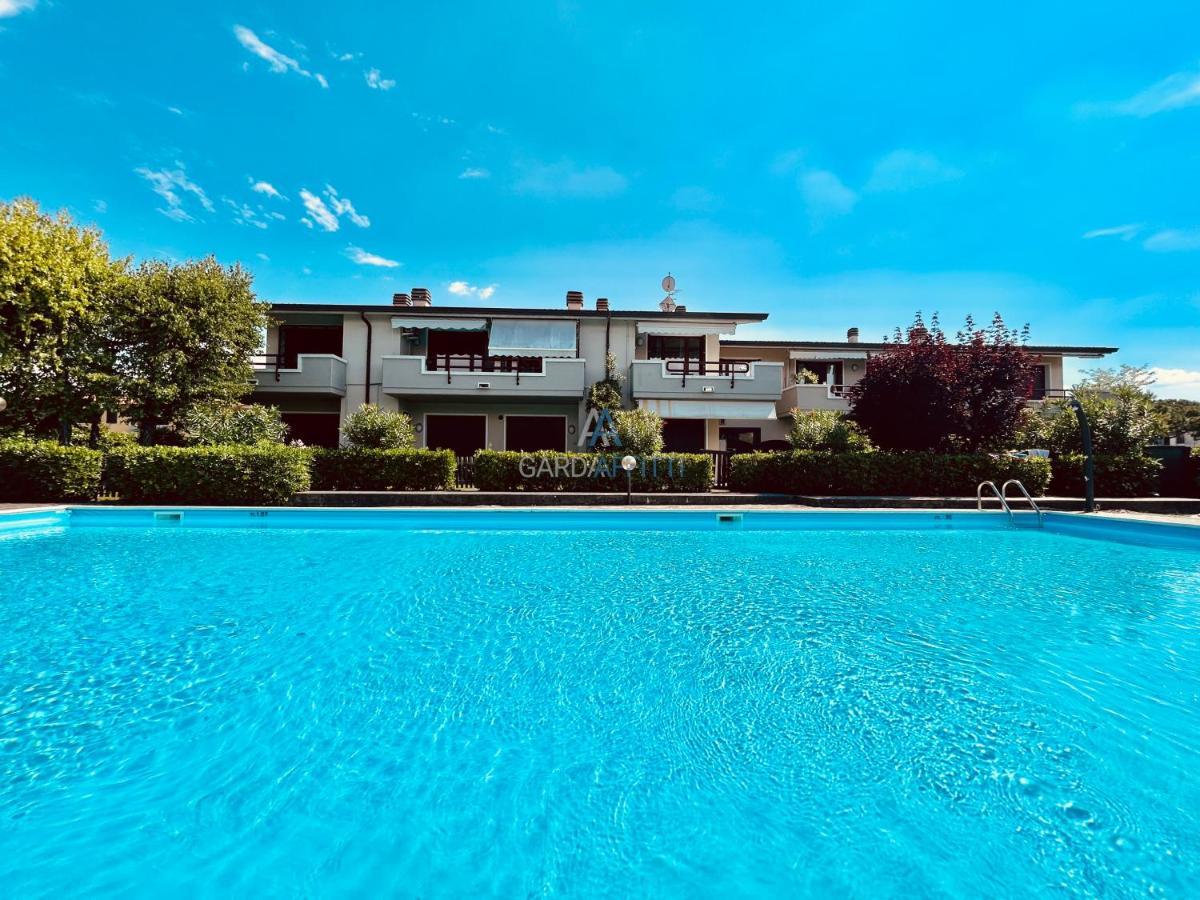 Perseo Apartment - 200M Dal Lago Di Garda Sirmione Zewnętrze zdjęcie